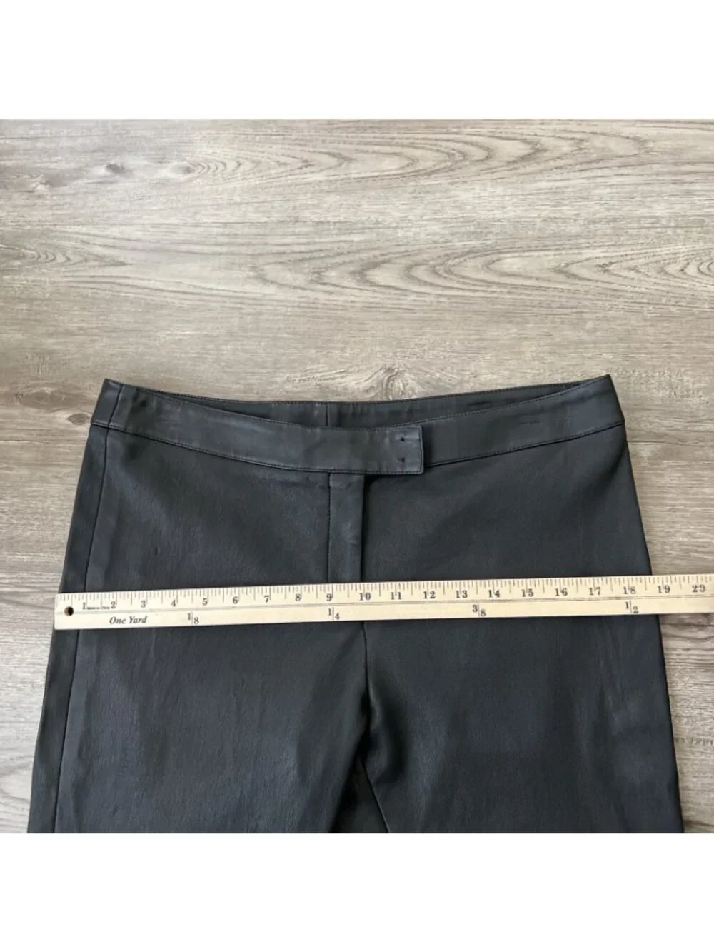Akris Punto‎ Fancy Lambskin Nappa Leather Front Fitted Pants Womens US 10 Black